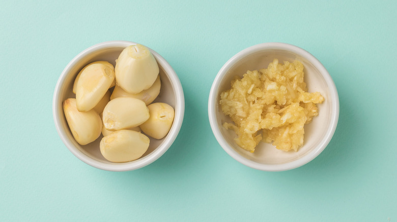 chopped and minced garlic in bowls