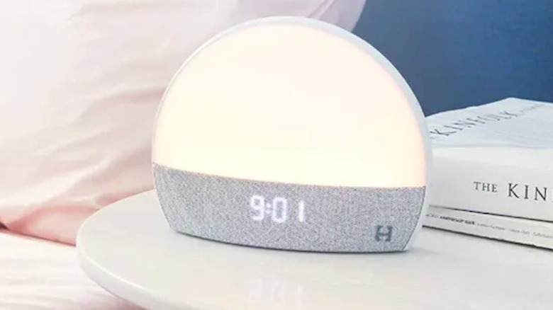 Hatch alarm and sleep device