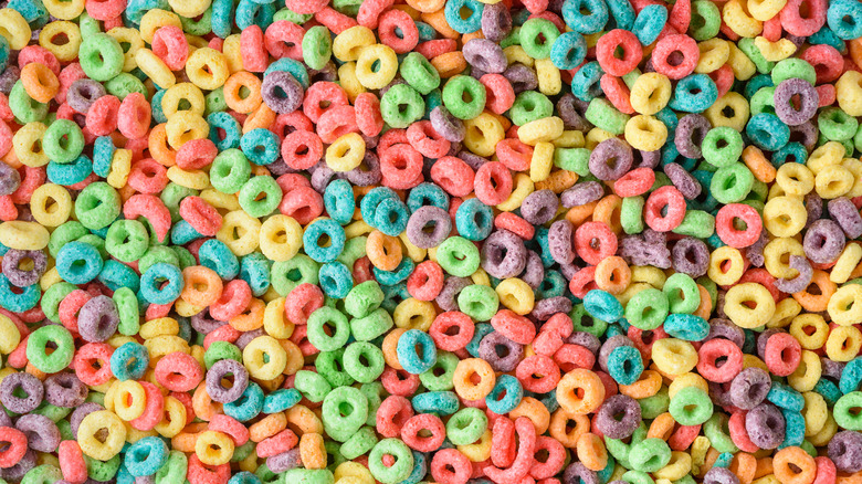 Fruit loops spread out