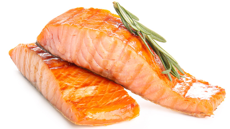 cooked salmon fillet
