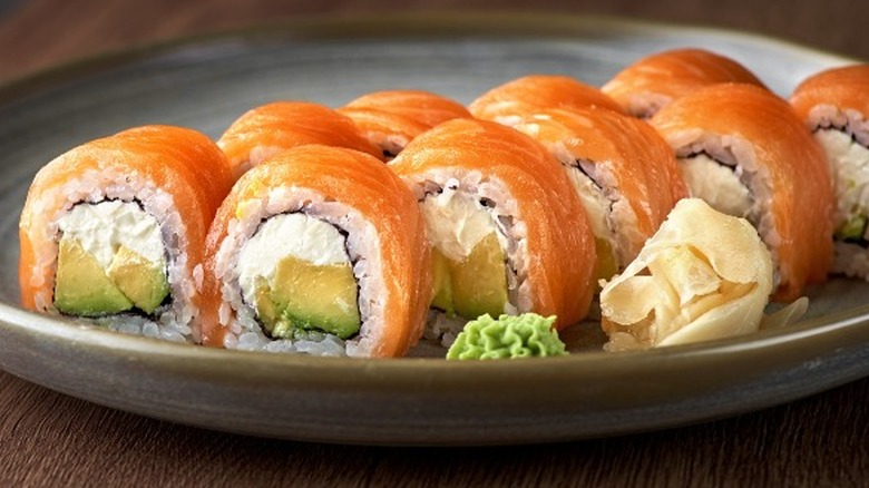 Philadelphia roll with cream cheese