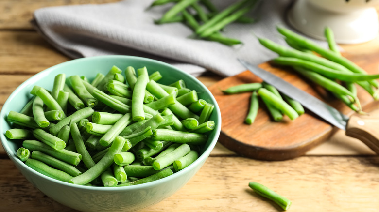 bowl of string beans