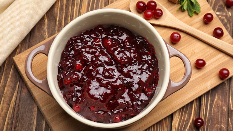 cranberry sauce