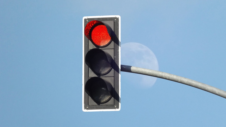 red traffic light 