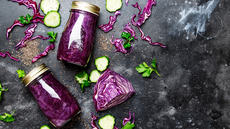 Red cabbage juice