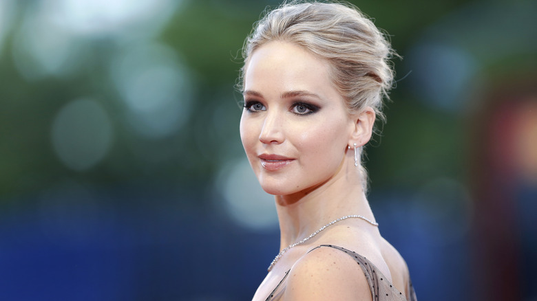 Jennifer Lawrence at the red carpet event for the premiere of the movie "mother!"