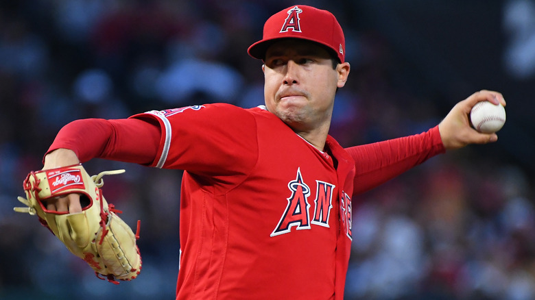 Tyler Skaggs playing in May 2019