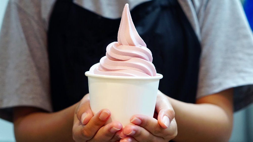 soft serve ice cream