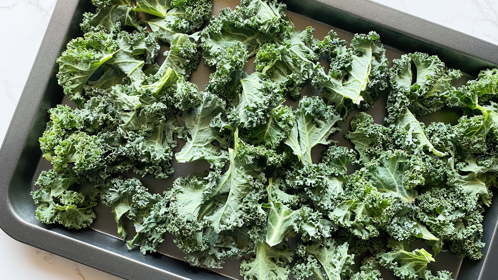 prepping kale chips