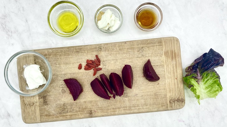 beet salad ingredients