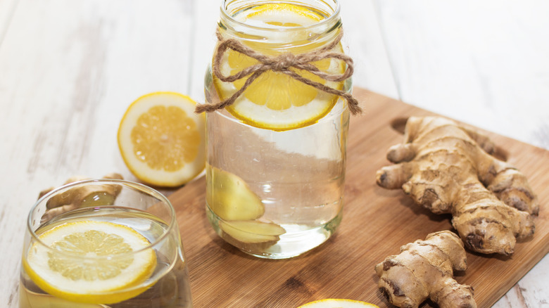ginger and lemon in mason jar 