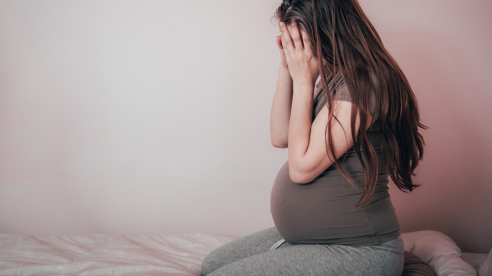 pregnant-mothers-stress-levels-can-affect-sex-of-baby-study-says