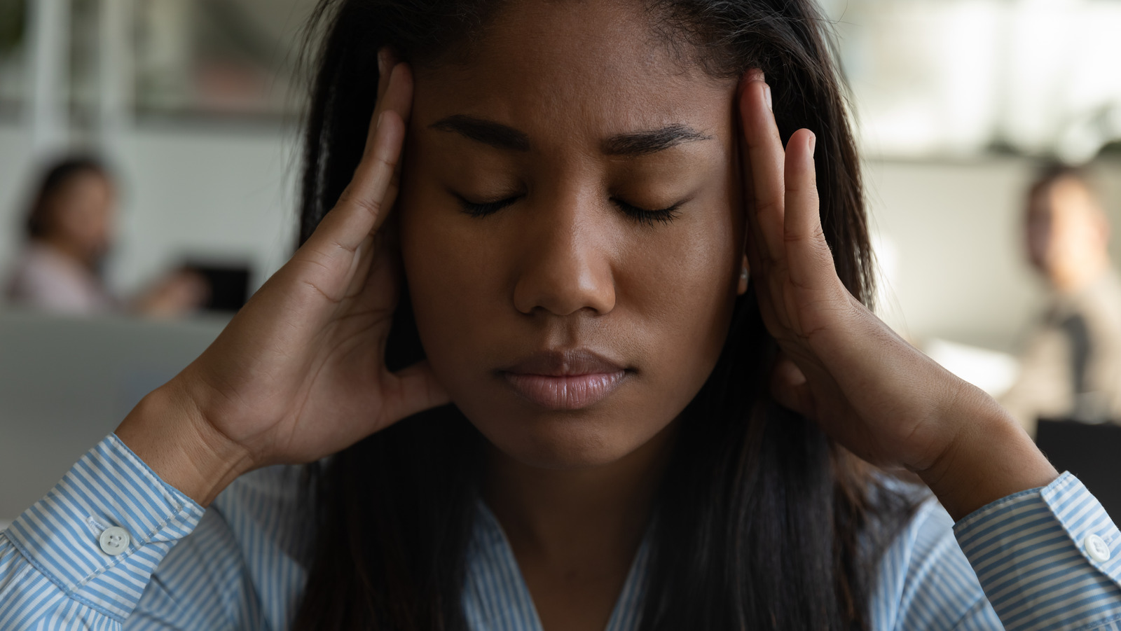 Can Seeing A Chiropractor Help Ease Migraines?