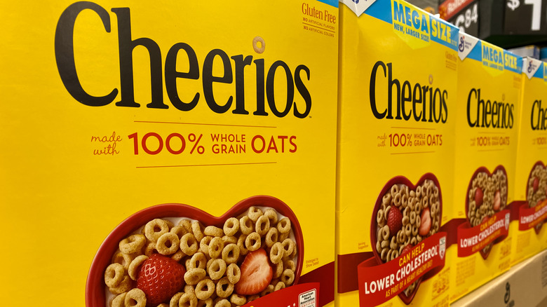 Original Cheerios in store