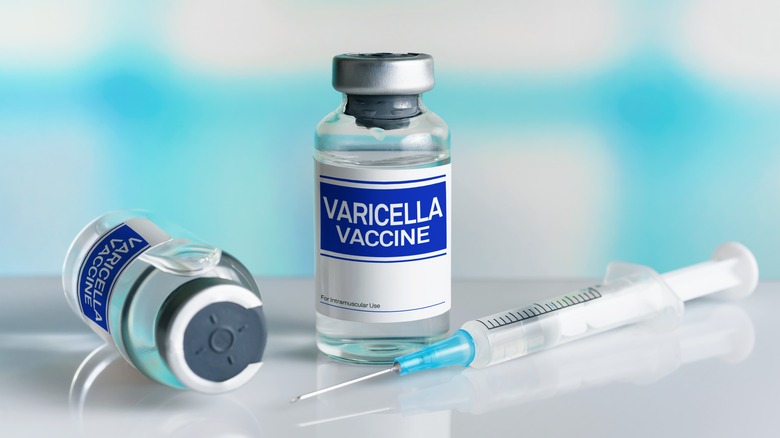Varicella vaccine bottles and syringe