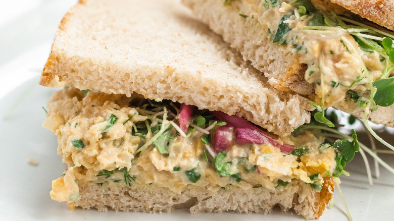 chickpea salad sandwich on plate