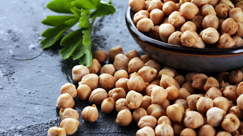  chickpeas in a bowl