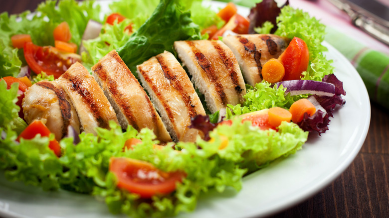 Grilled chicken salad