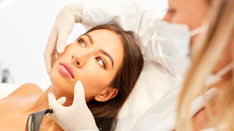 getting a facelift at beauty clinic