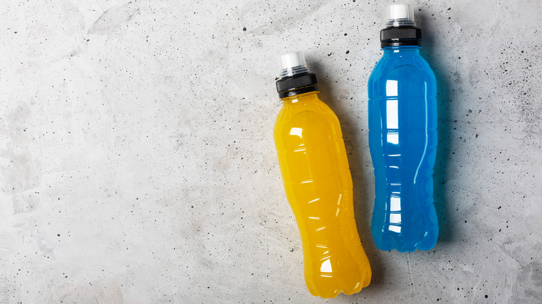 blue and orange sport drinks