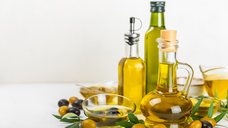 olive oil and other oils 