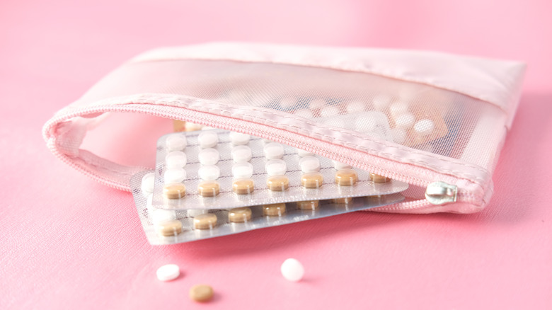 birth control pill packs