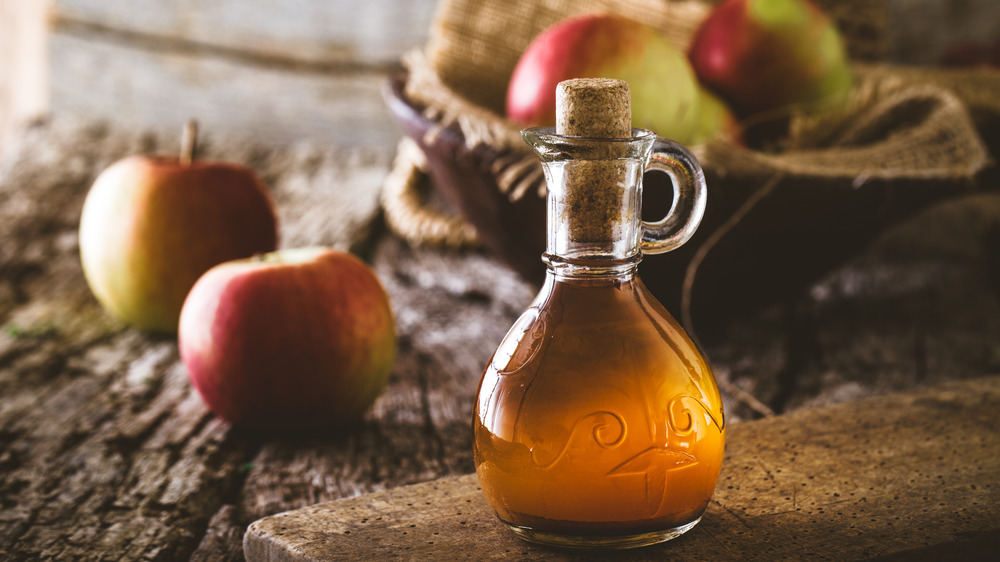 ACV bottle with apple