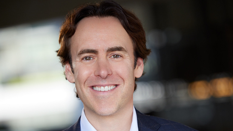 Headshot of Dr. Marc Milstein smiling