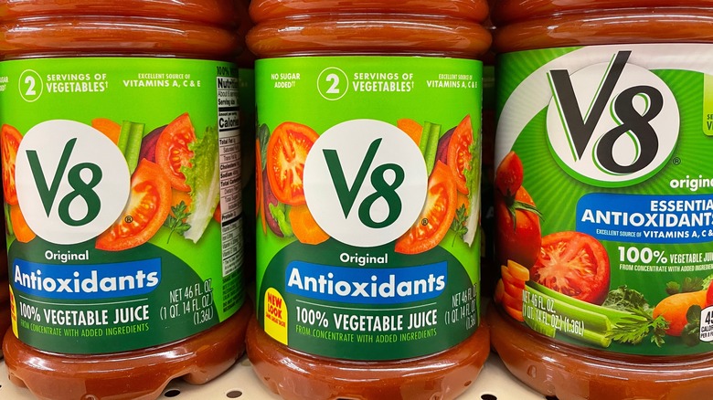 bottles of V8 juice with antioxidants