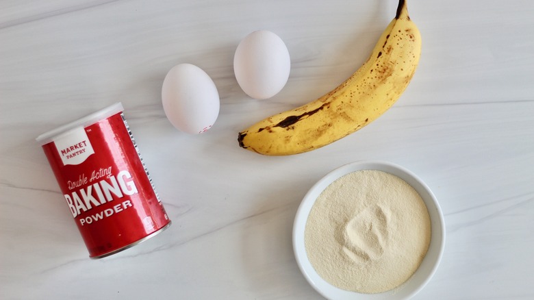 Baking powder, eggs, banana, and protein powder