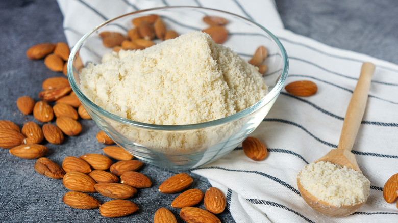 Almonds and almond flour in bowl