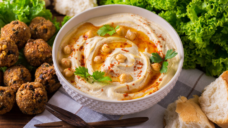hummus and chickpeas in bowl