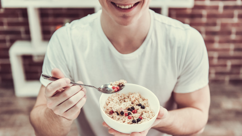 Man eating oatmeal 