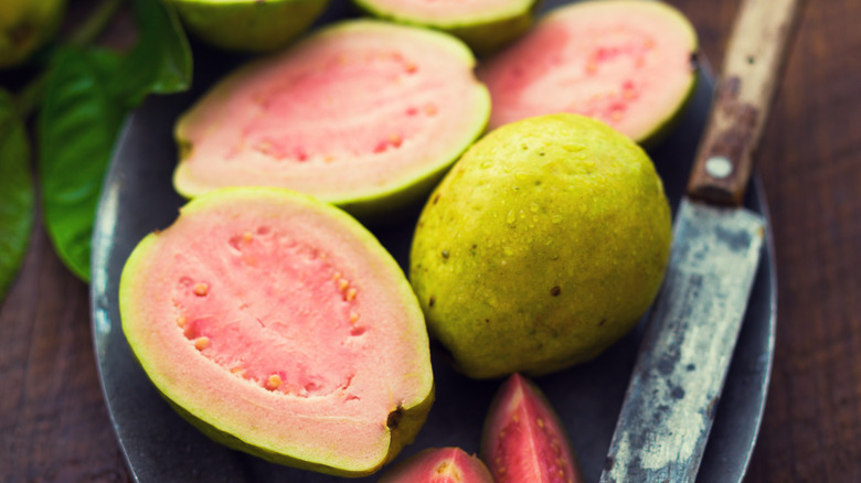 Guava fruit slices on plate