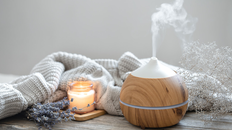 aromatherapy lavender diffuser and candle