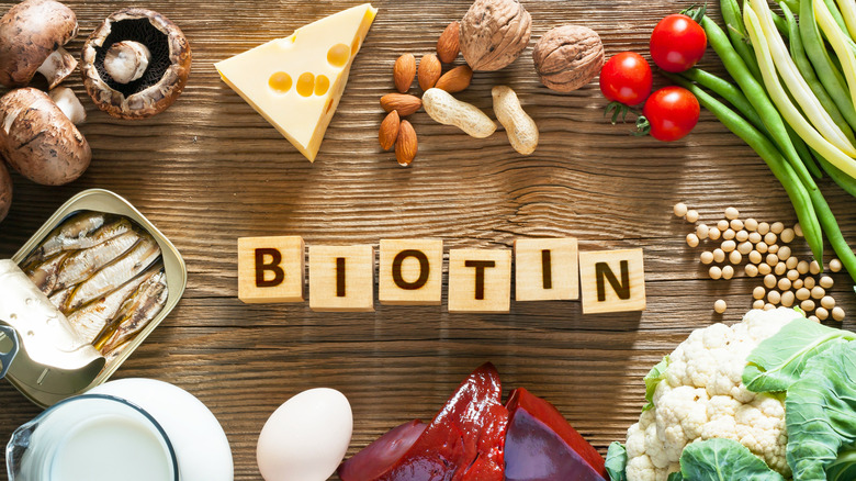 Biotin spelled with blocks and food sources of biotin