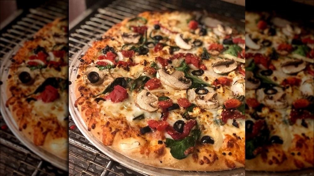 veggie pizza