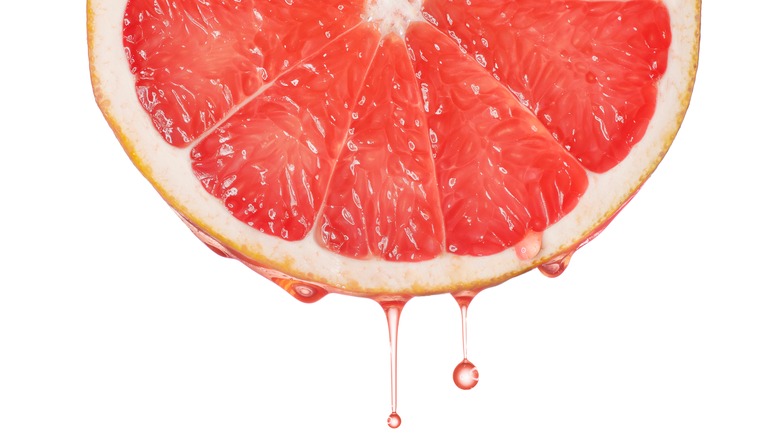 grapefruit dripping juice