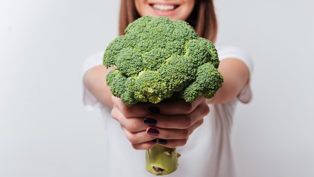 broccoli on cutting board