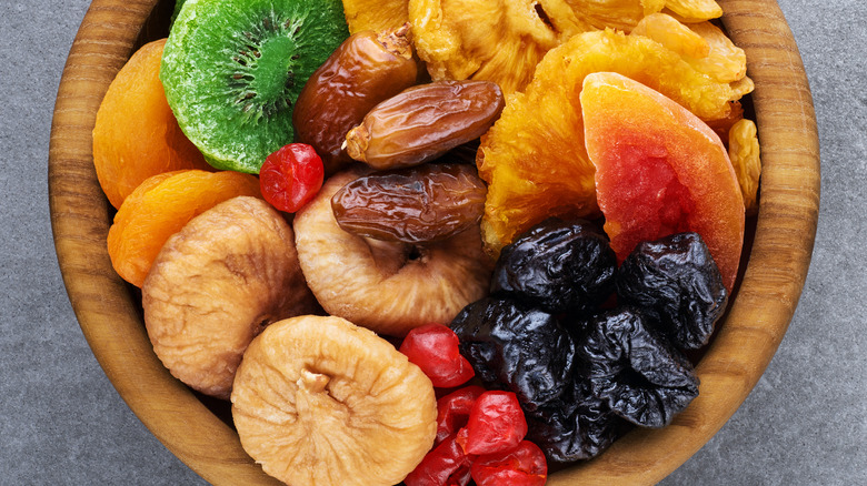 dried fruit in bowl