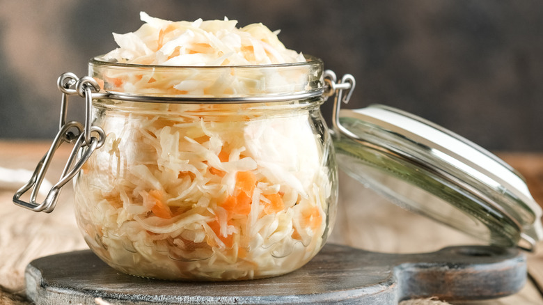 sauerkraut in glass jar