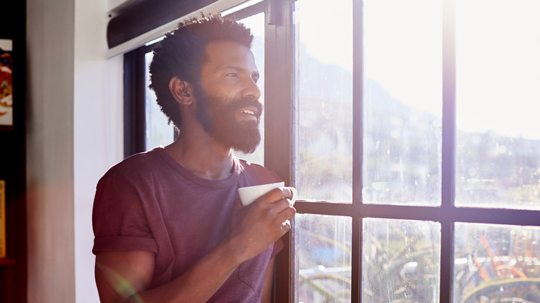 Man drinking coffee