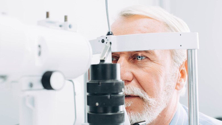 new eye exam on elderly man