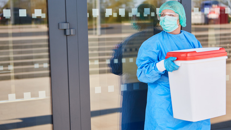 Medical provider with an organ cooler