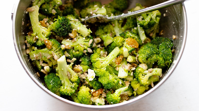 broccoli salad ready to serve