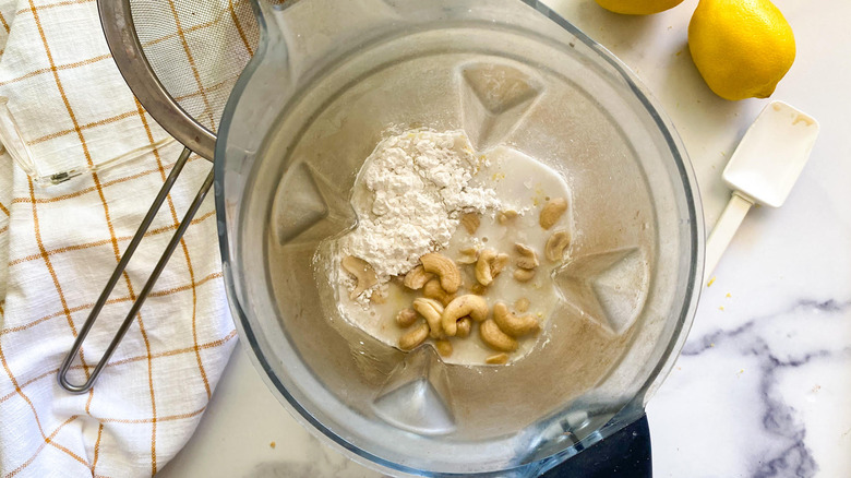 lemon bar ingredients in blender