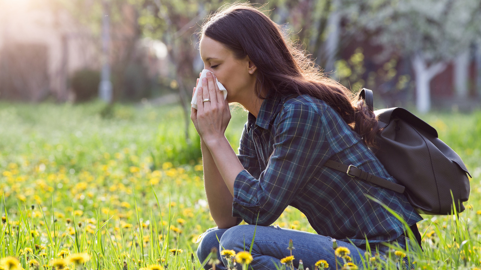 here-s-how-to-tell-if-you-re-allergic-to-grass