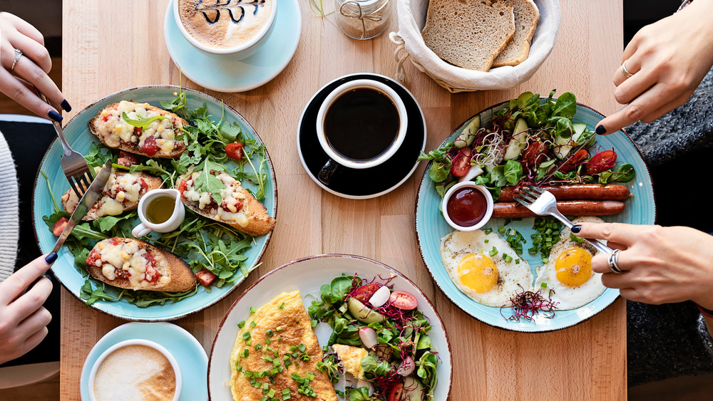 plates of restaurant food