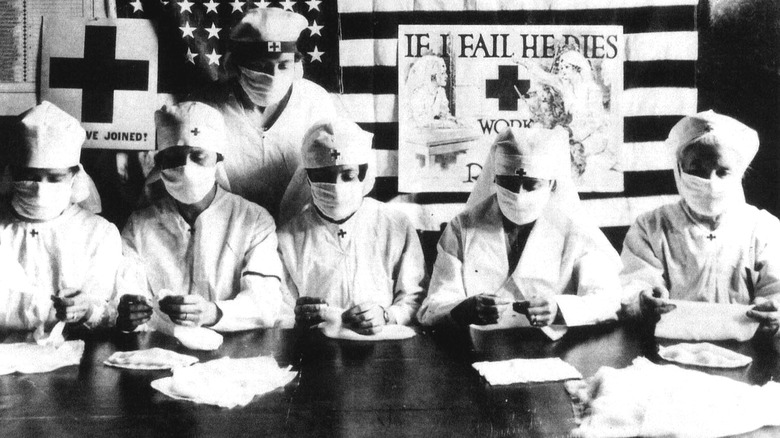 1918 nurses and doctors