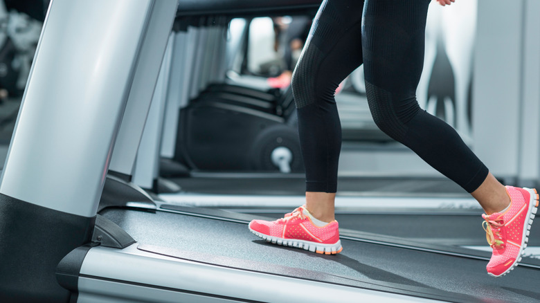 treadmill with high incline